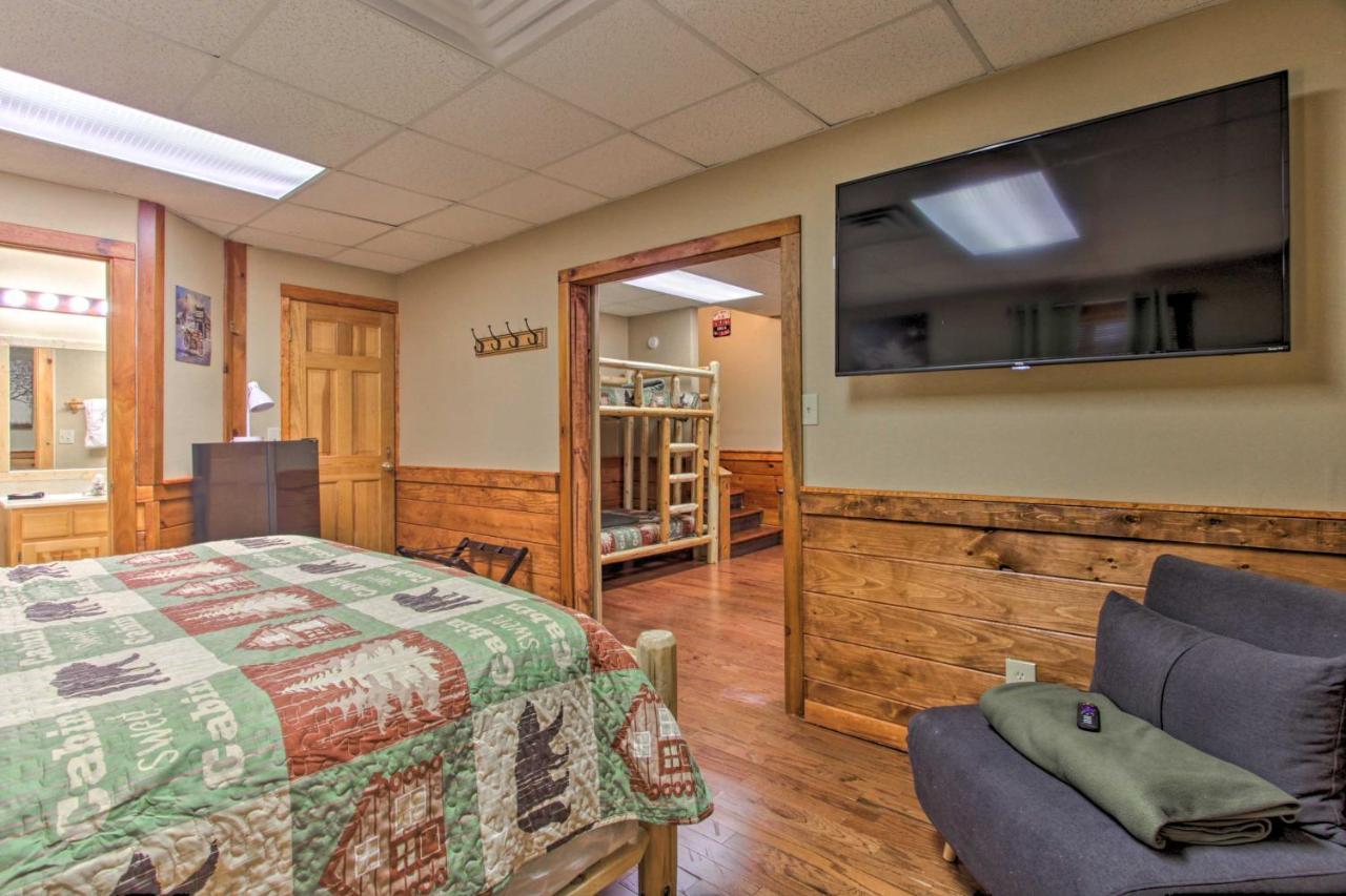 Pigeon Forge Cabin With Hot Tub And Mountain Views! 外观 照片