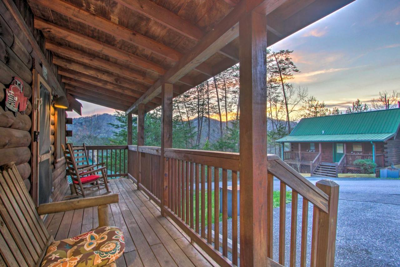 Pigeon Forge Cabin With Hot Tub And Mountain Views! 外观 照片
