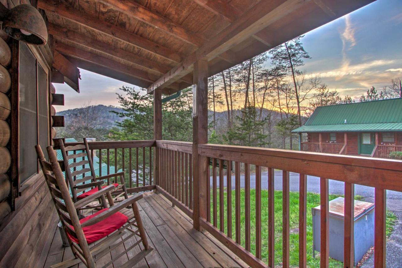 Pigeon Forge Cabin With Hot Tub And Mountain Views! 外观 照片